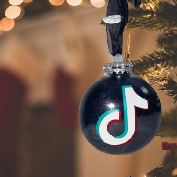 Christmas Ornament, Holiday Gift, Social Media Inspired Present, Vinyl, Glitter - Picture 6 of 12